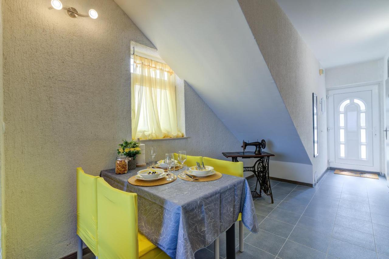 Apartman Sunce Senj  Eksteriør billede